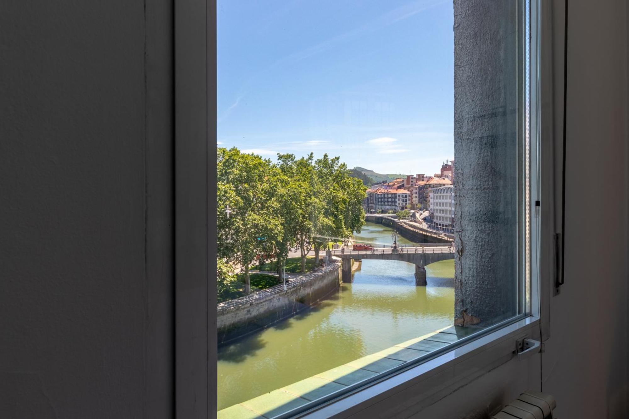 Apartamento Con Vistas A La Ria Бильбао Экстерьер фото